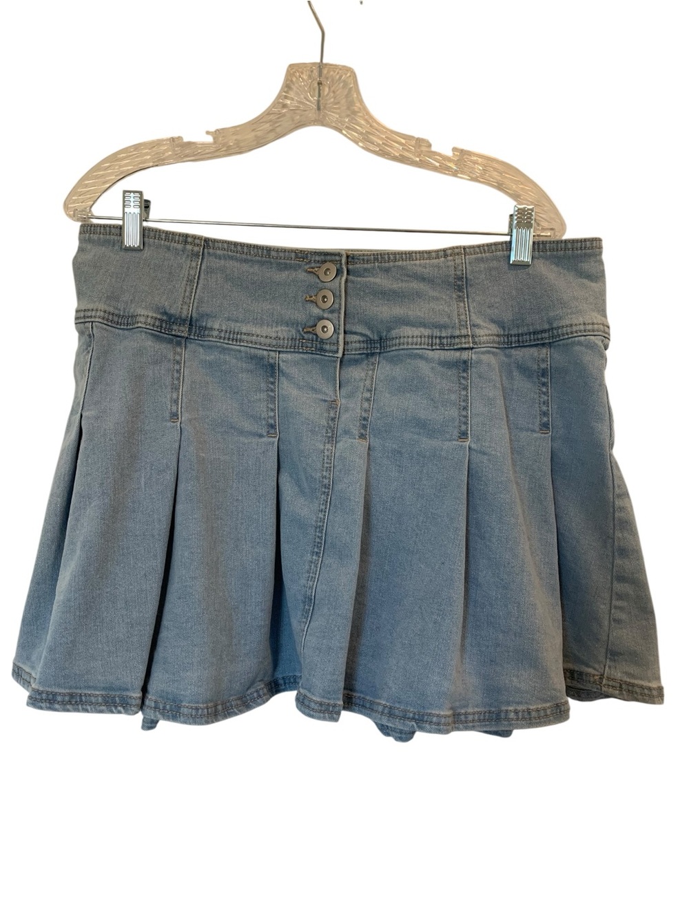 No Boundries Pleated Light WashDenim Skirt Size 15/17